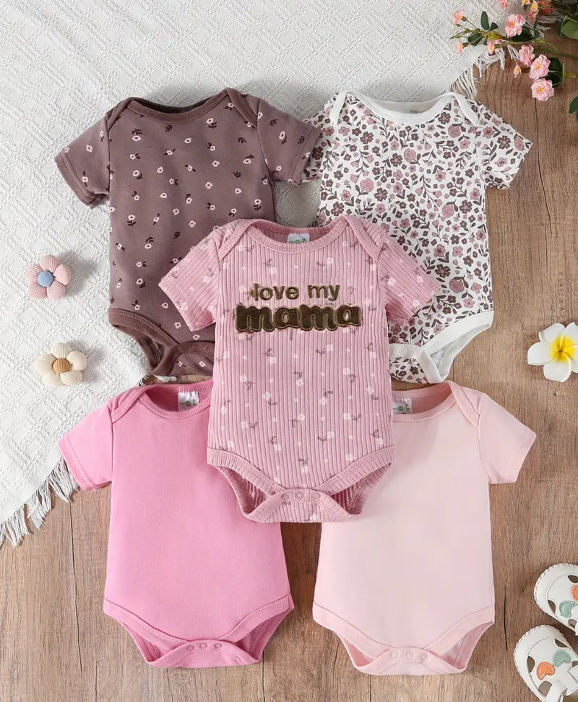 👶 Lot de 5 Bodies Bébé Fille Coton Doux  – Confort et Style Quotidien (PRÉCOMMANDE)